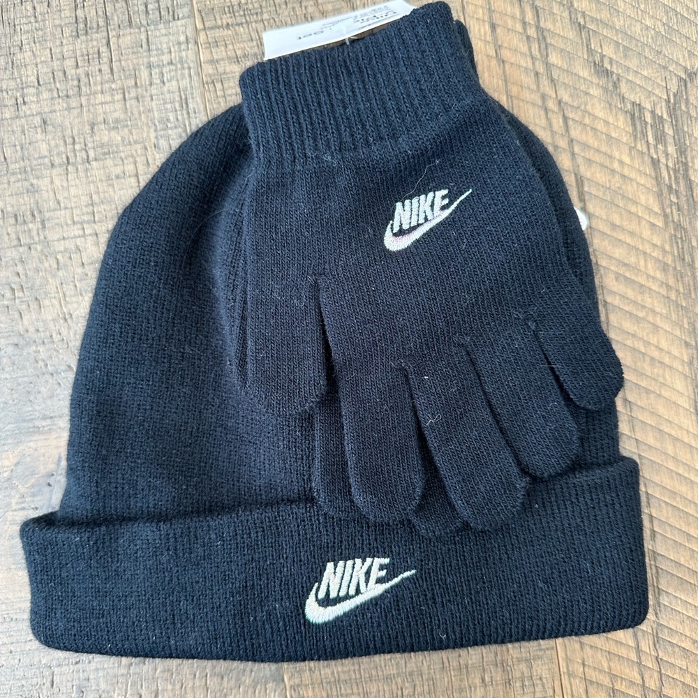 Nike Youth Beanie & Gloves